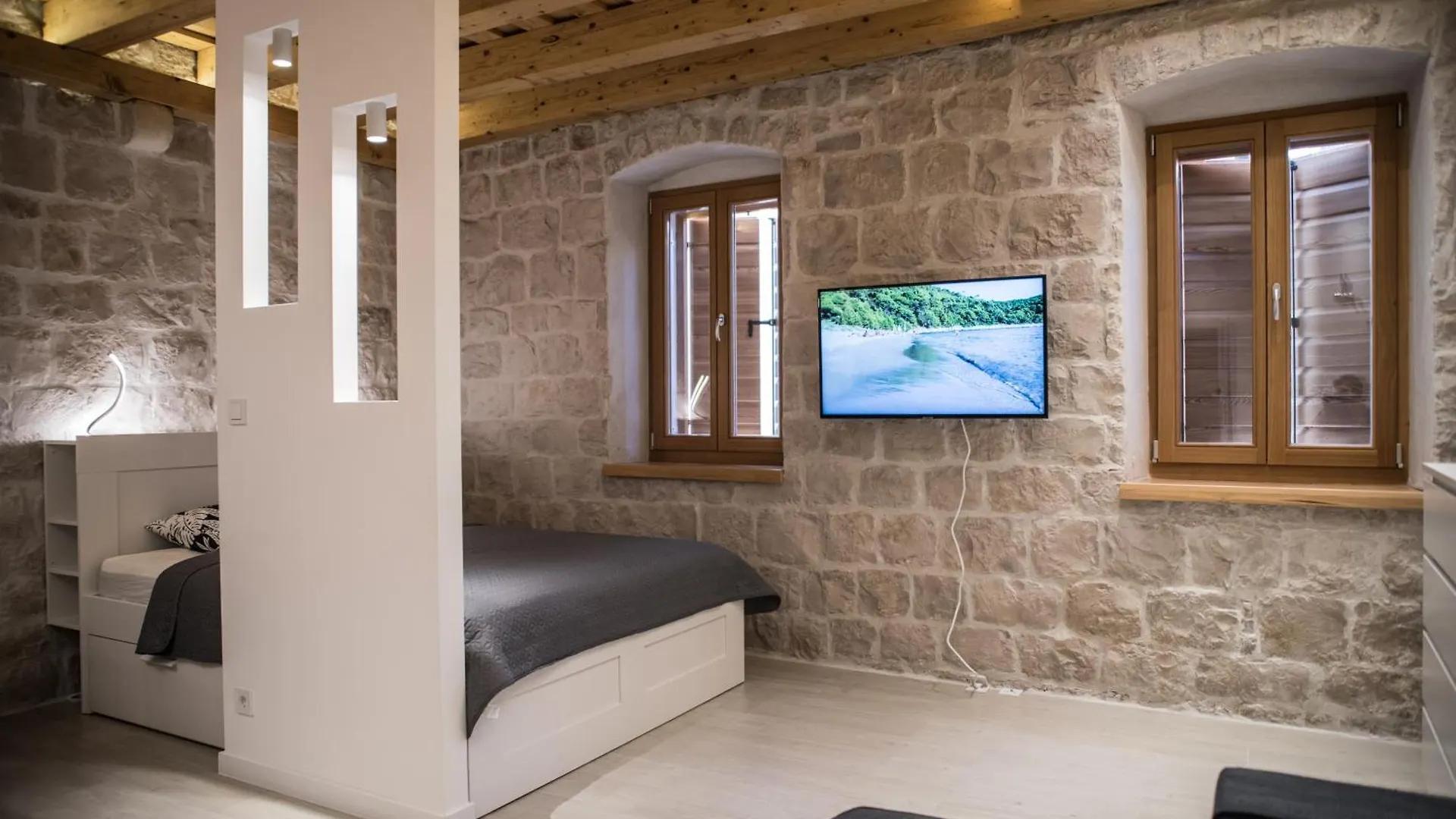Aparthotel Limestone Heritage House Trogir